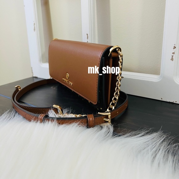 Michael Kors Jet Set Charm Star Print Large Wallet On A Chain Crossbody Bag - Picture 6 of 14